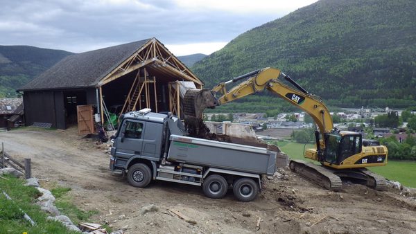 Maskinentreprenørarbeid utført av Brødrene Lium AS